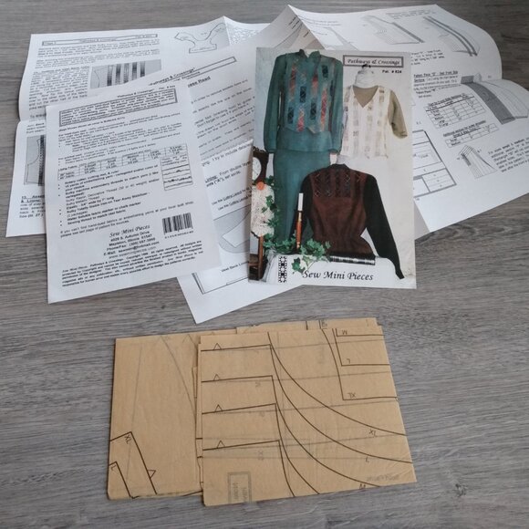 Vintage 90s Quilted Vest Sewing Pattern Strip Quilting by Sew Mini Pieces #824 - Picture 11 of 12